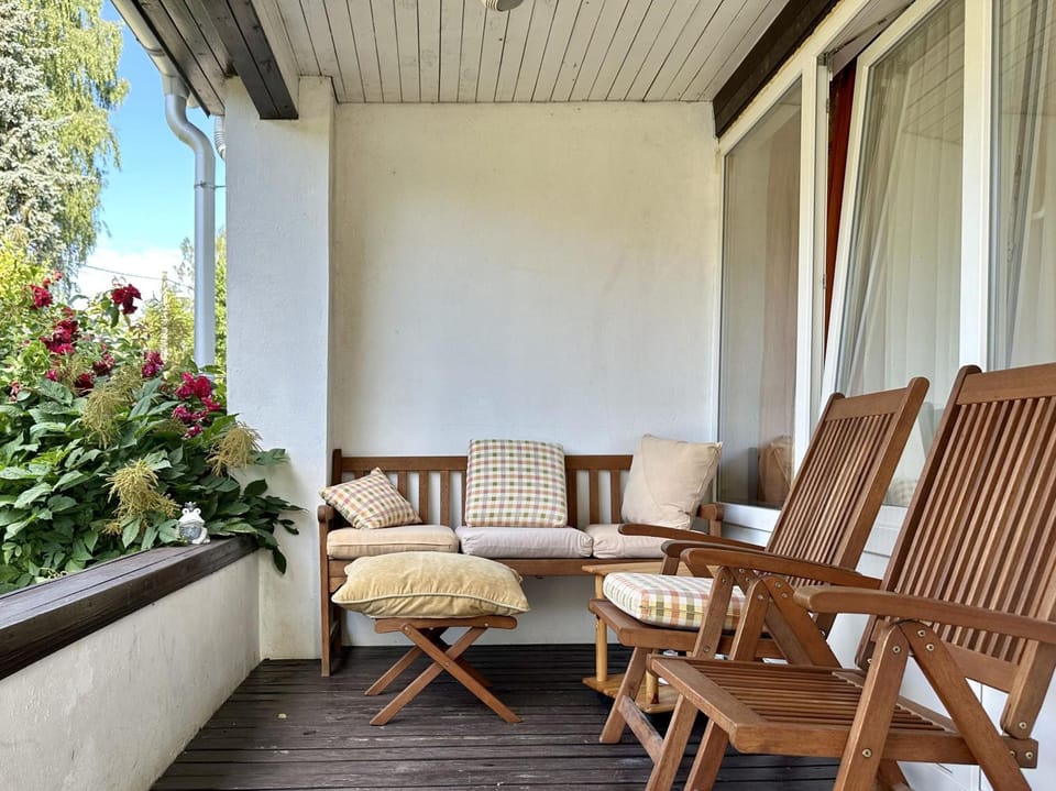 Patio, Balcony/Terrace, Seating area