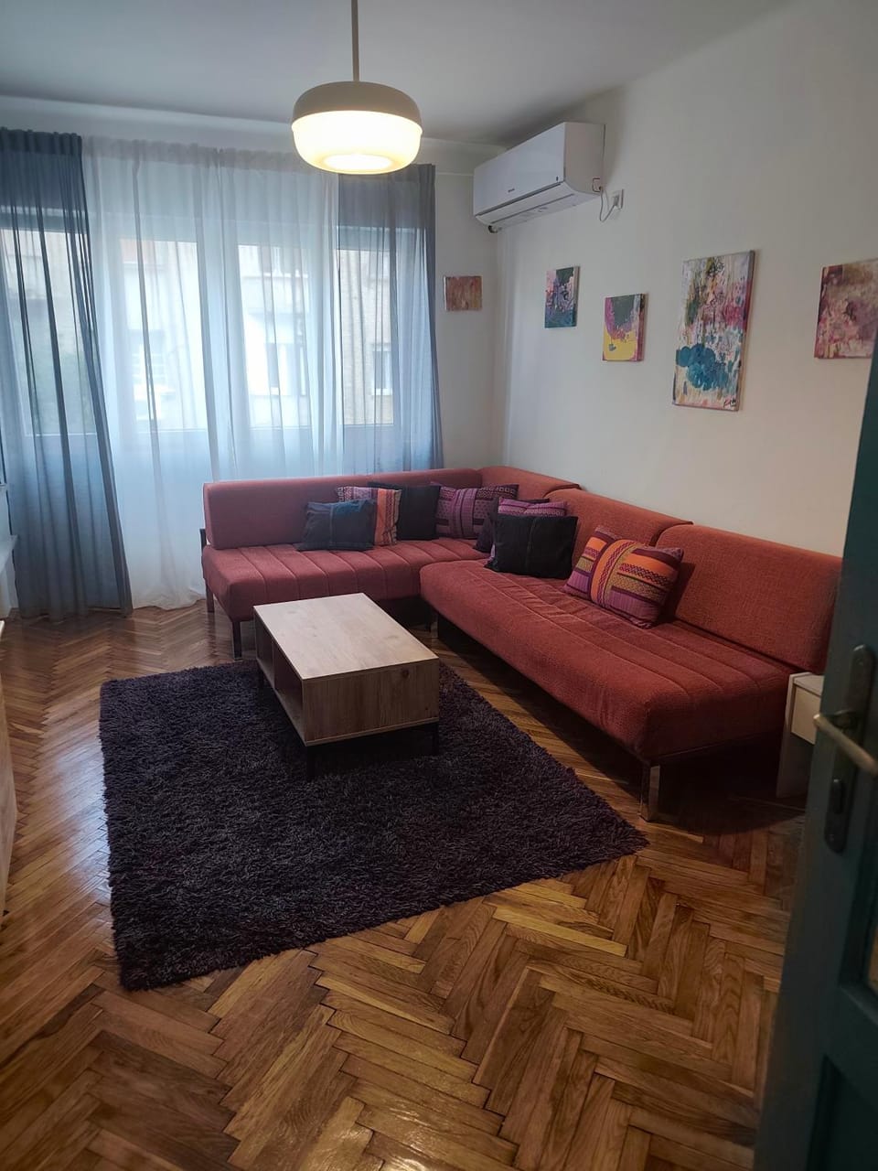 Queen of the arts Apartment in Belgrade