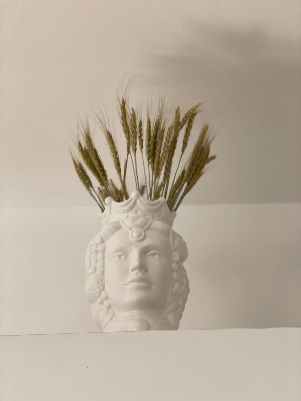 Nearby landmark, Decorative detail