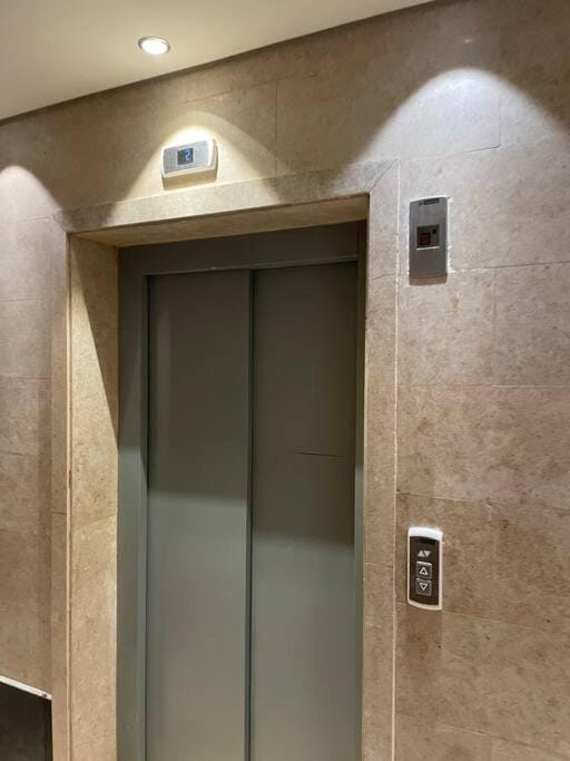 elevator