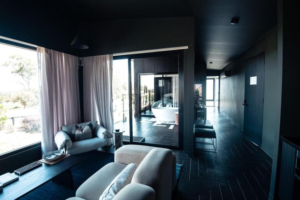 Wherewithal Luxury Suites Bed and Breakfast in Tasmania