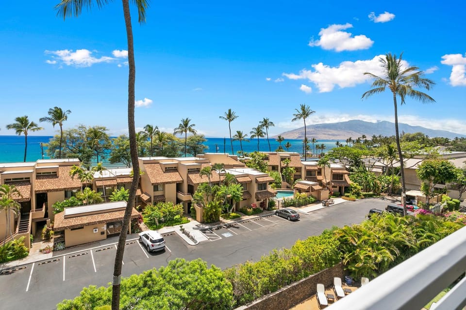 Kamaole Beach Royale 405 - Expansive Ocean Views House in Kihei