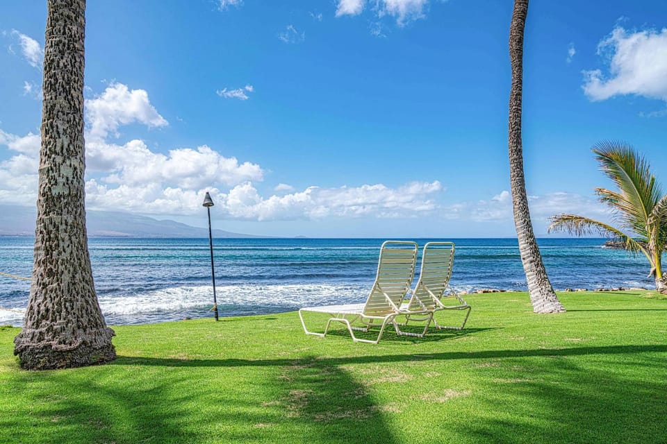 Maalaea Kai 311 - Direct Ocean Front, Split AC House in Maalaea