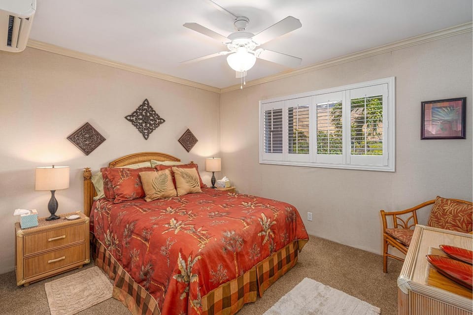 Maalaea Kai 311 - Direct Ocean Front, Split AC House in Maalaea