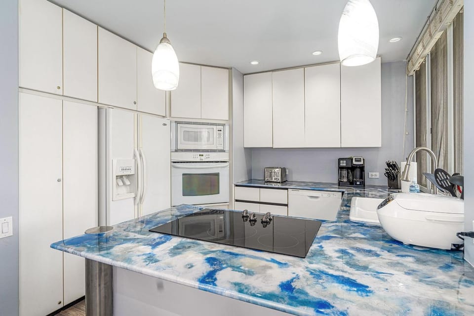 Palms at Wailea 703: Luxury Renovation, Split AC! House in Wailea