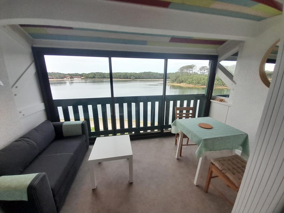 Studio moderne rénové au bord du lac pour deux personnes à Vieux Boucau - FR-1-239-991 Apartment in Vieux-Boucau-les-Bains