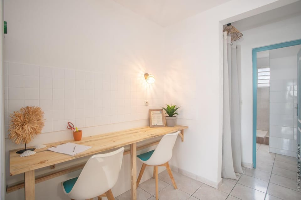 Akwatik Appart 150m de la plage Apartment in Les Trois-Îlets