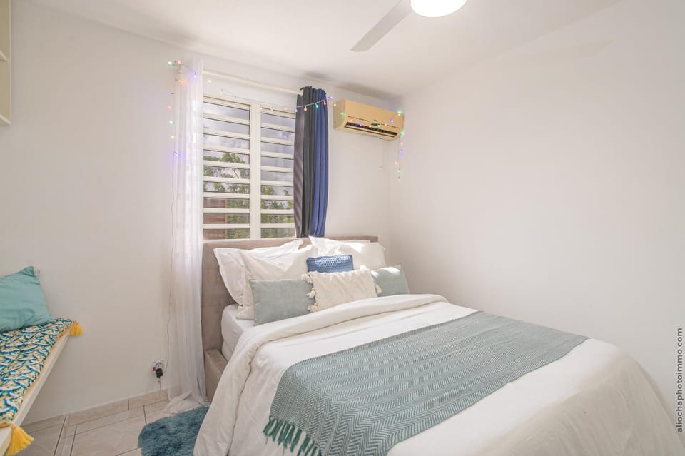 Akwatik Appart 150m de la plage Apartment in Les Trois-Îlets