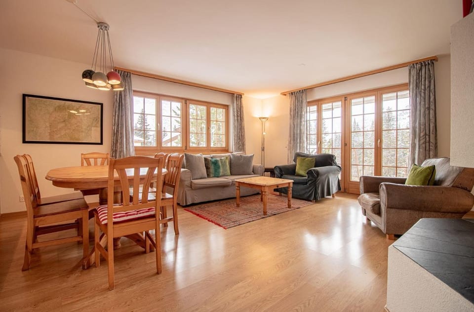 Chesigna 2 Apartment in Arosa