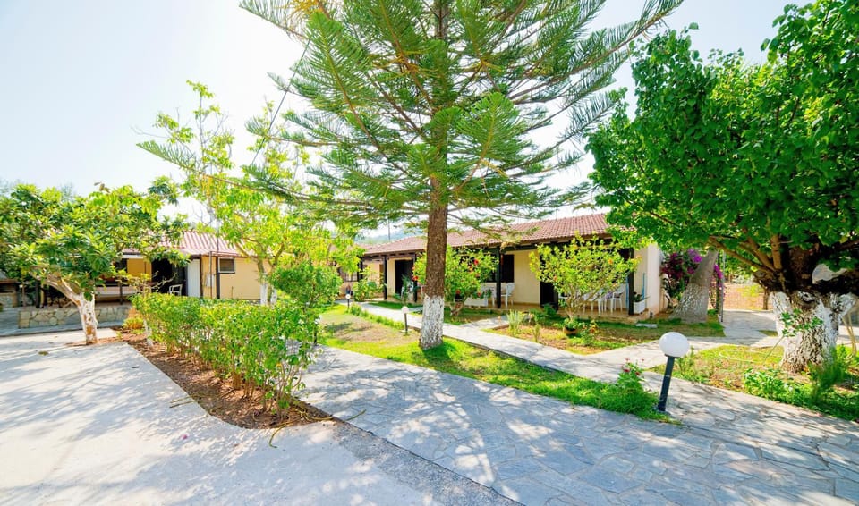 Property building, Garden