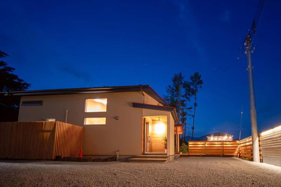 Property building, Night