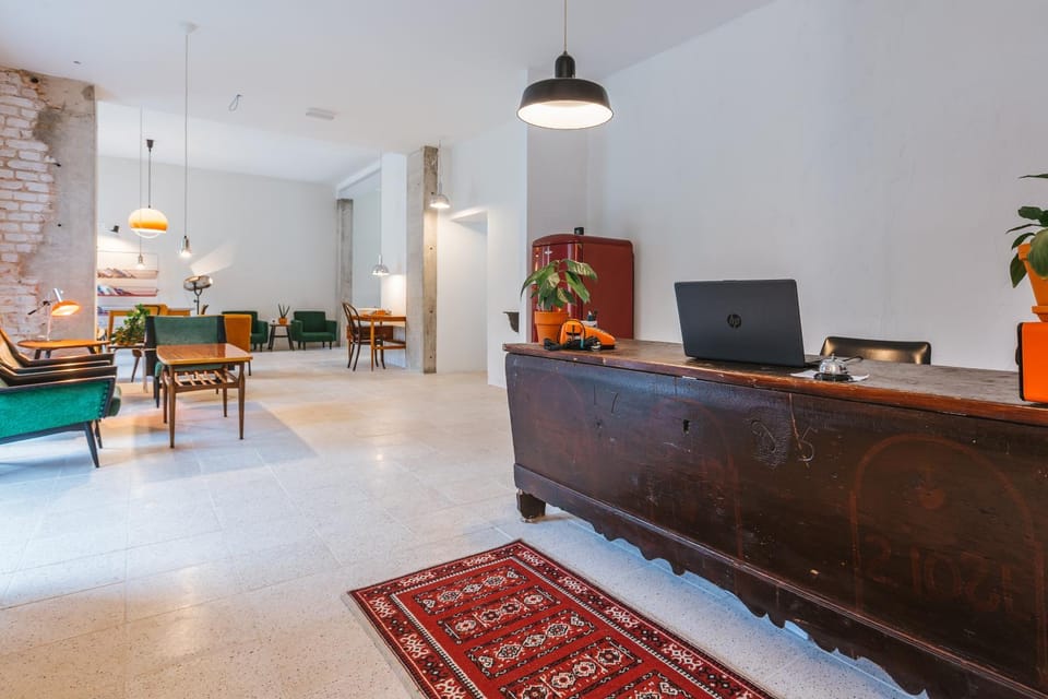 Living room, Lobby or reception