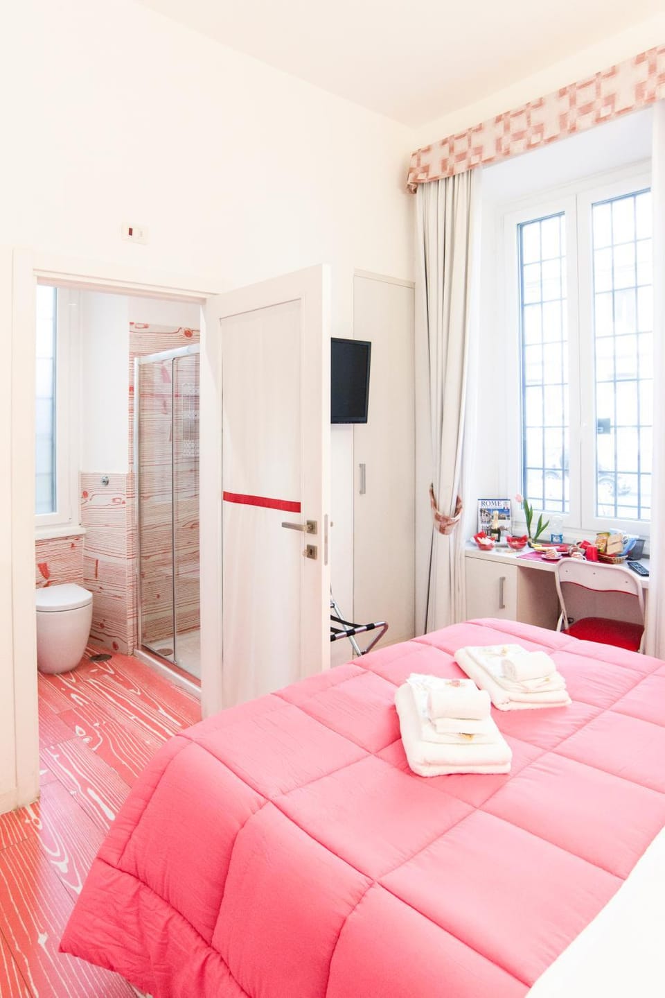 Divine Bed & Breakfast Bed and Breakfast in Rome