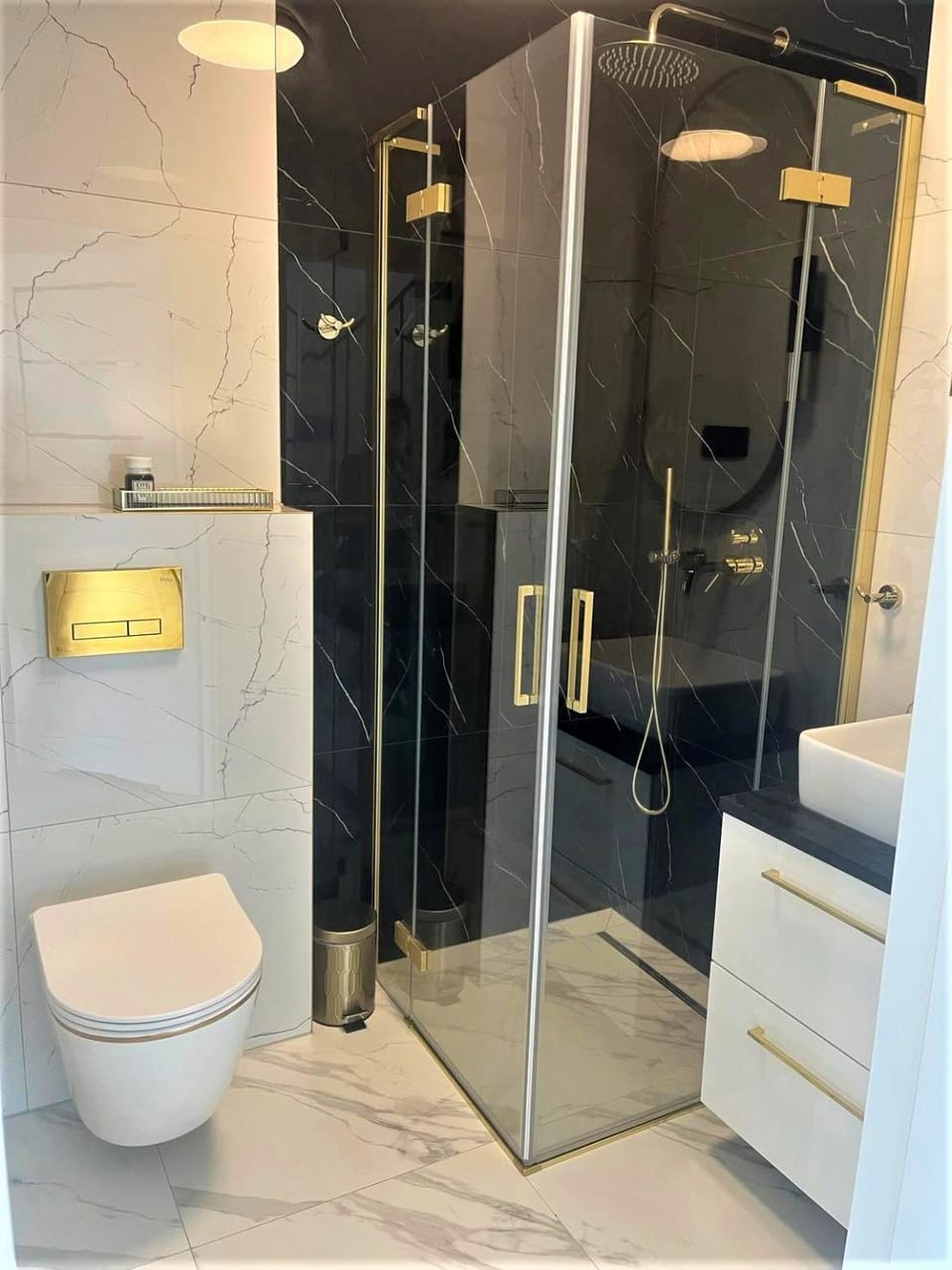 Shower, Toilet, Bathroom