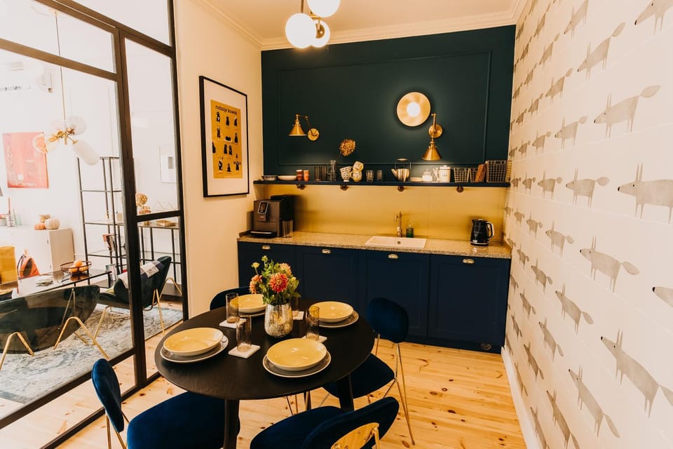 Kitchen or kitchenette, Kitchen or kitchenette, Dining area