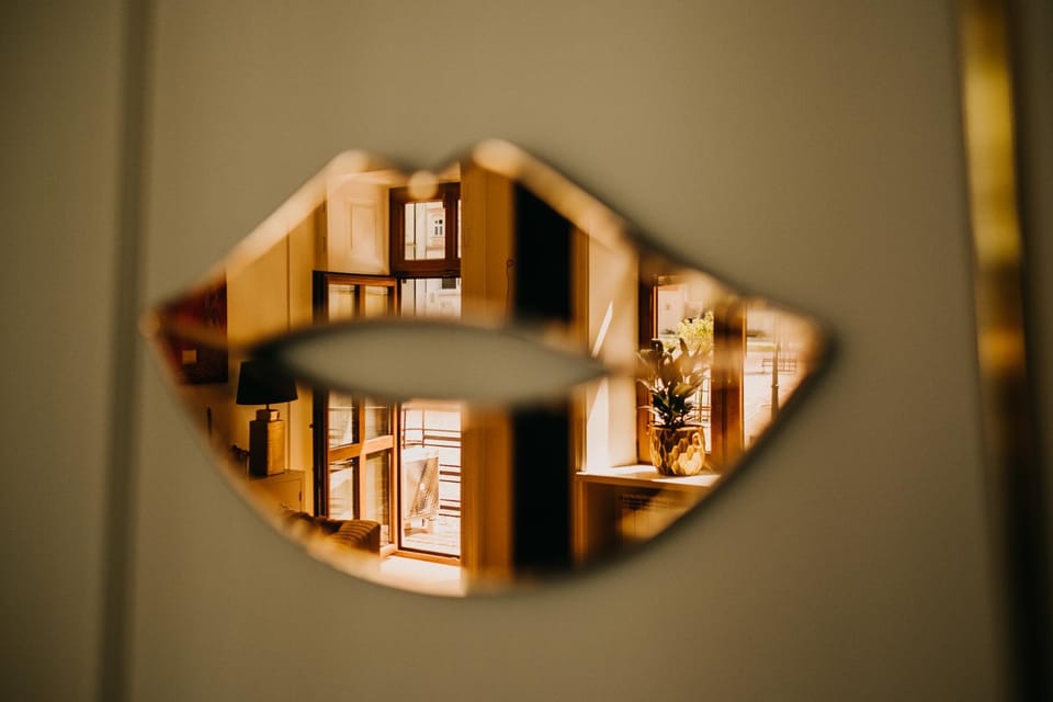Decorative detail