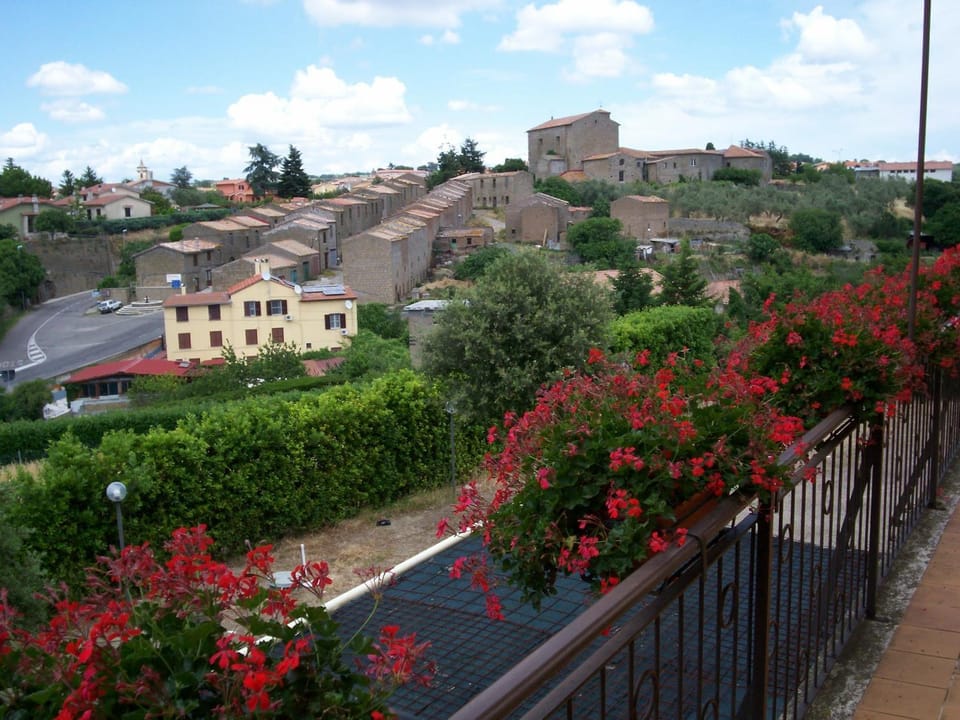 View (from property/room), Balcony/Terrace, Photo of the whole room