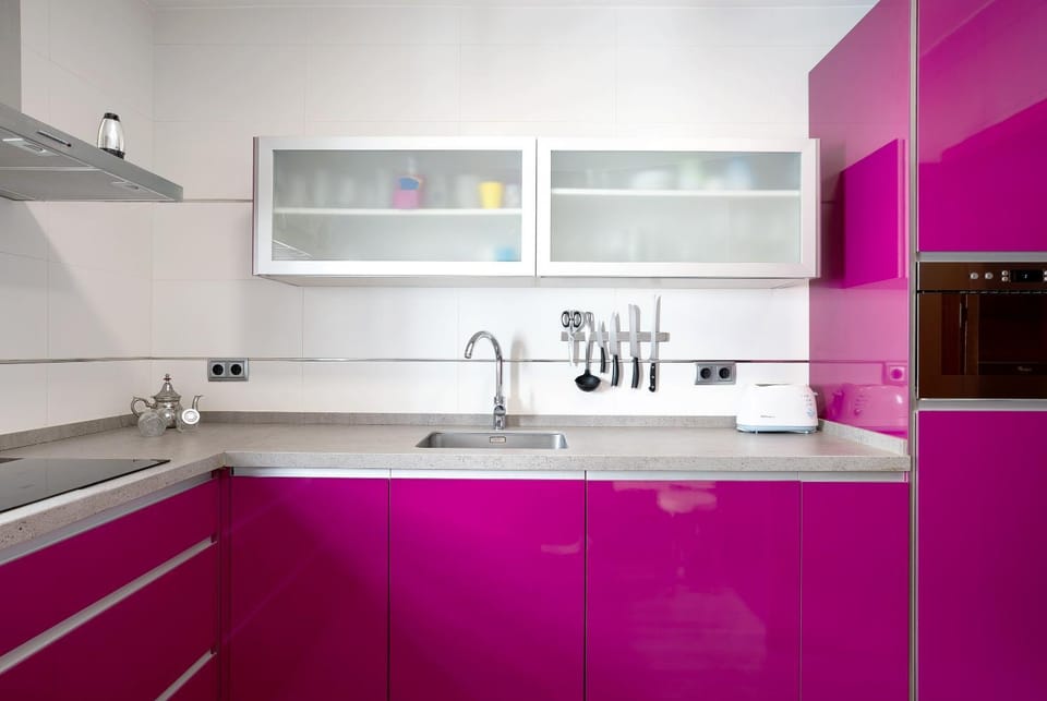 Kitchen or kitchenette, Living room
