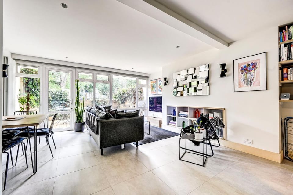 GuestReady - Stylish 2bed in Southwark with patio Apartment in London Borough of Southwark