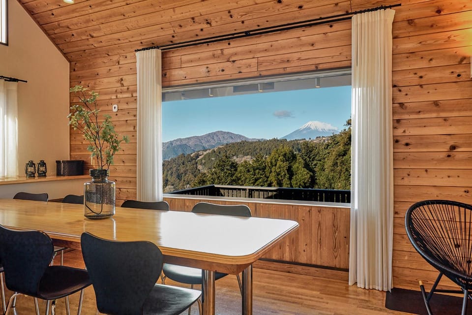 Natural landscape, Dining area, Mountain view