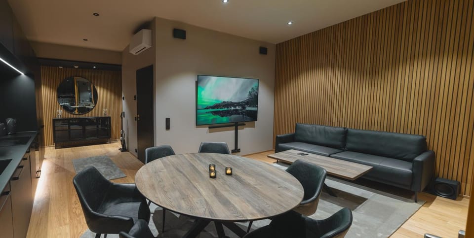 Royal Roi Luxury Suites Apartment in Rovaniemi