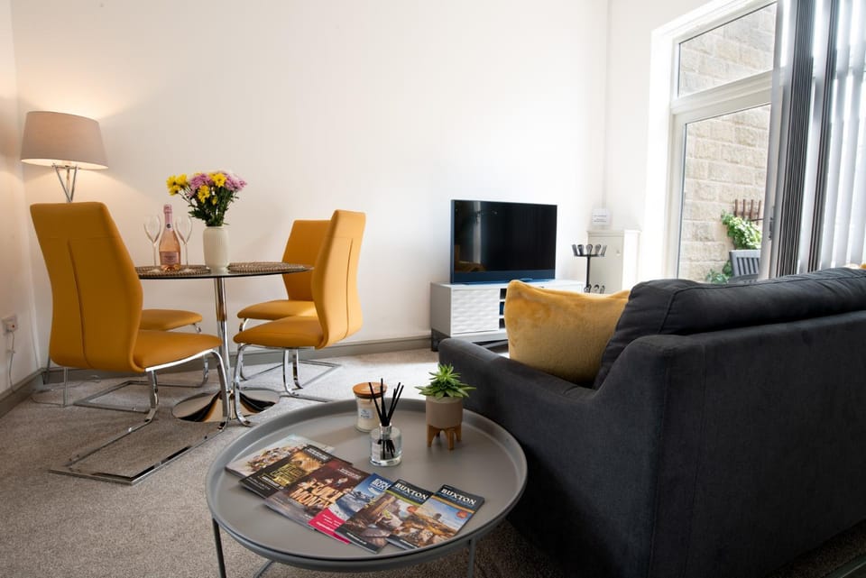 Lounge or bar, Dining area