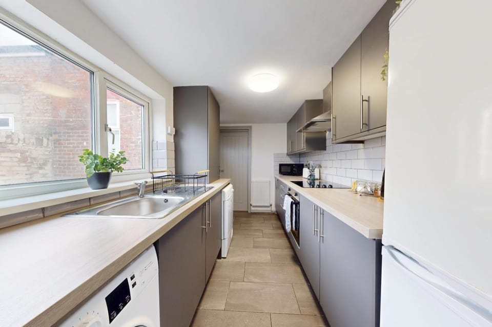 City Centre-Uni Cottage - Ideal Location House in Sunderland