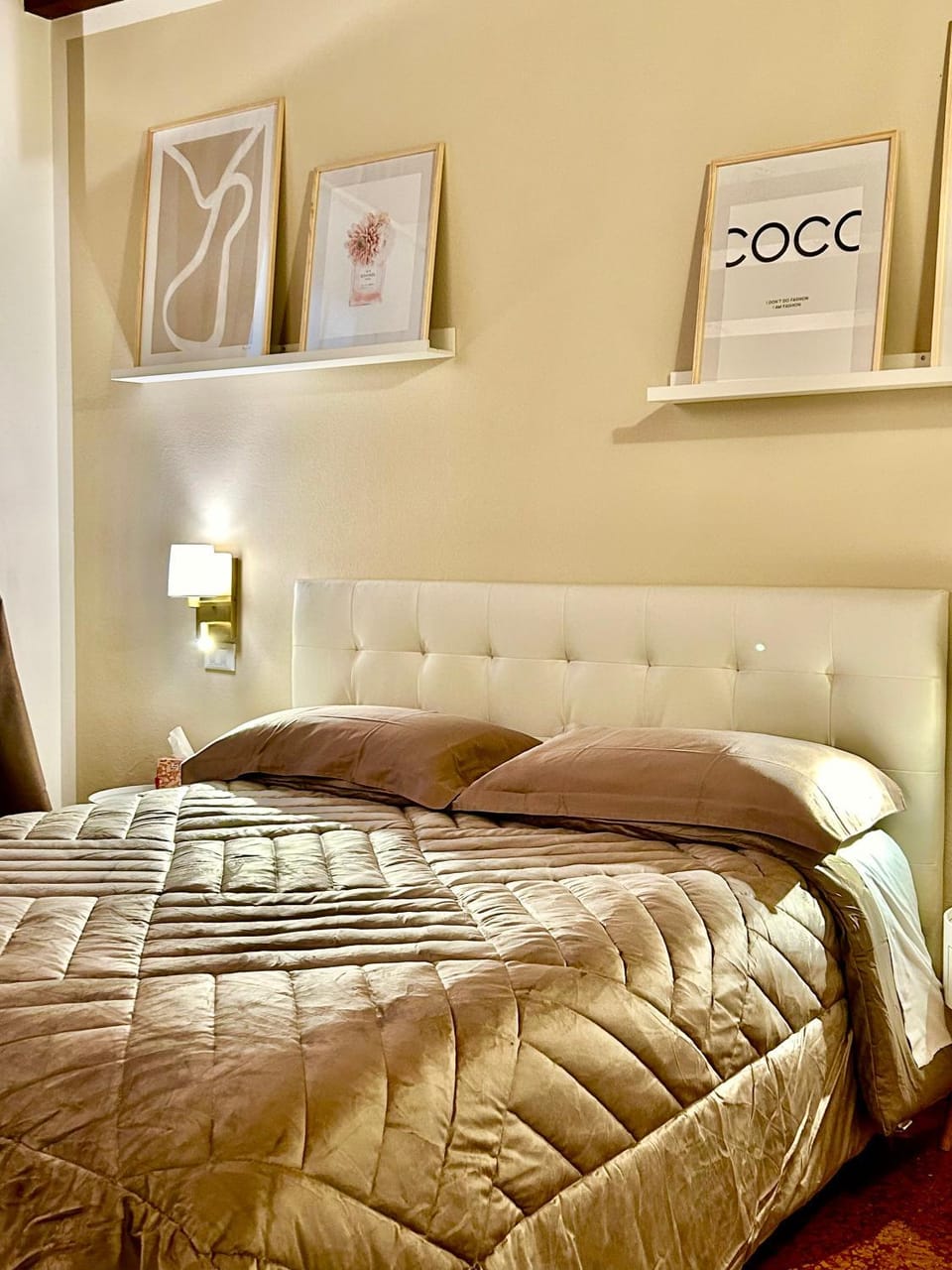 Bed, Bedroom