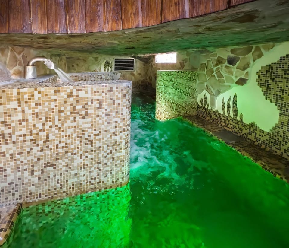 Hot Tub, Spa and wellness centre/facilities, Swimming pool