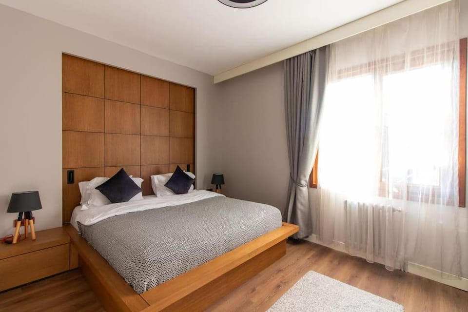 Exclusive Vibrant 3BR Duplex w Terrace in Kadıköy! Apartment in Istanbul