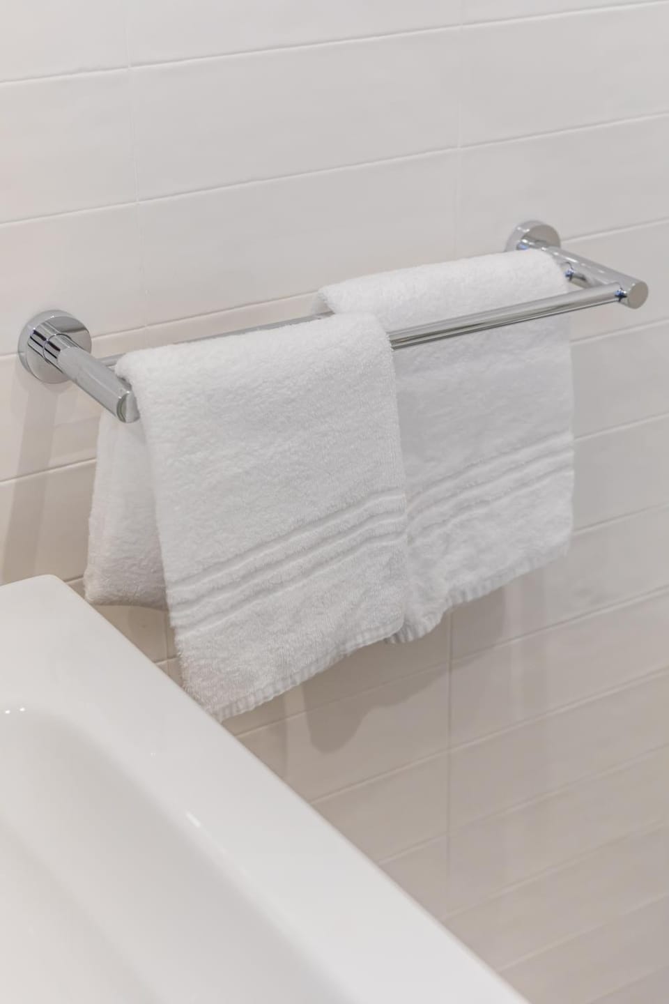 Bathroom, towels