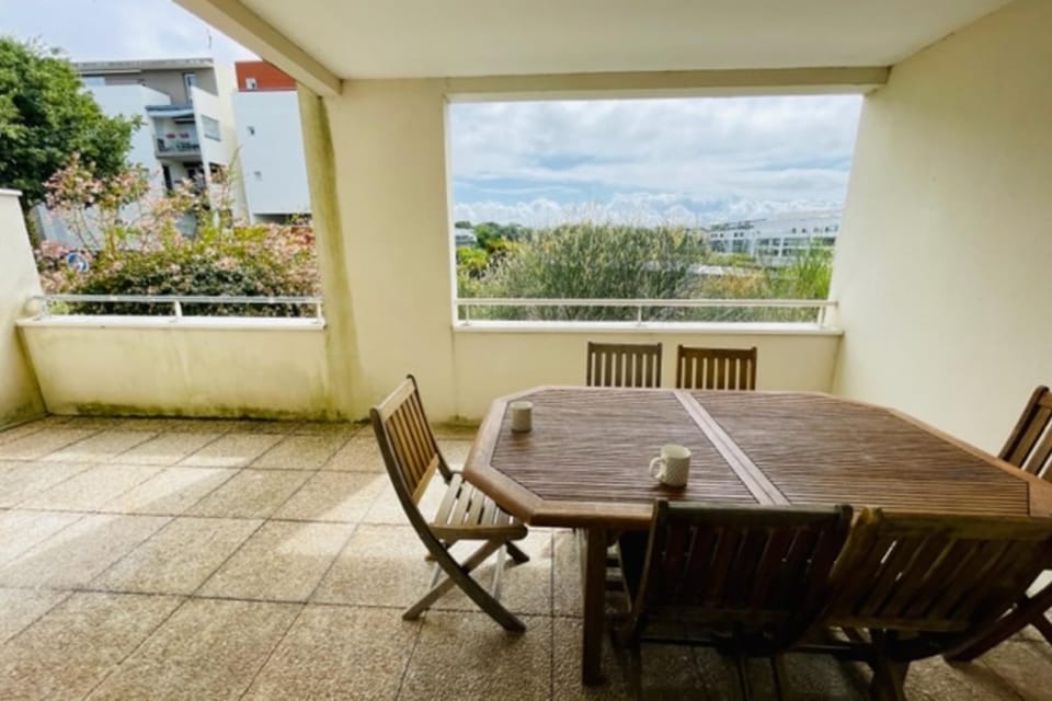 Charming apartment with lake view Apartment in La Rochelle