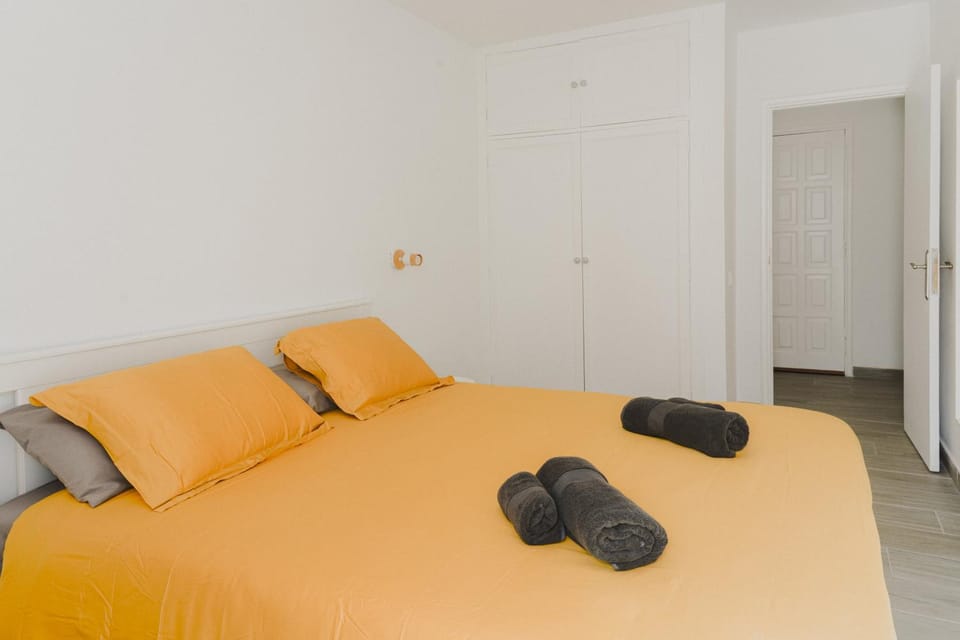 Bed, Bedroom, wardrobe