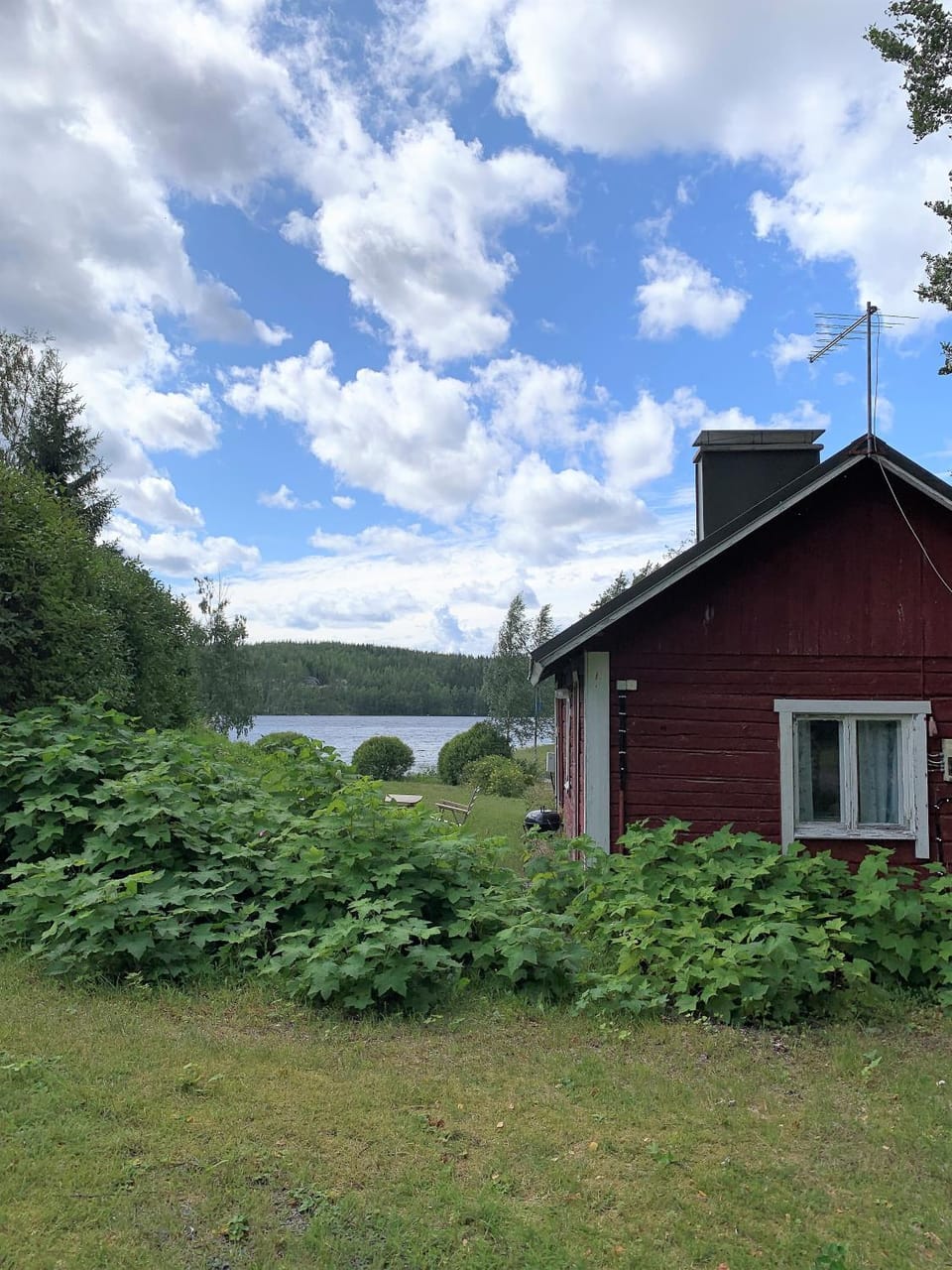 Property building, Neighbourhood, Lake view