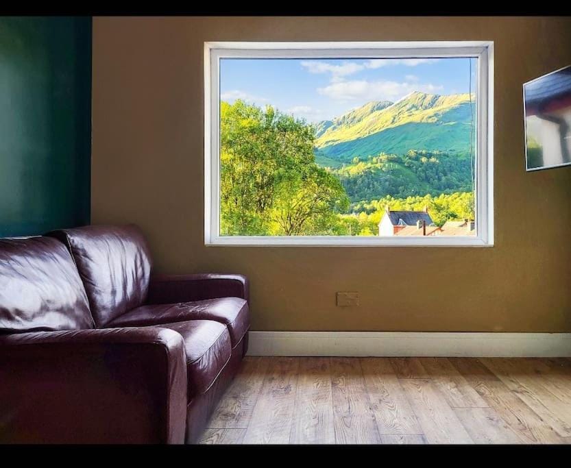 Natural landscape, Living room, Seating area, Mountain view