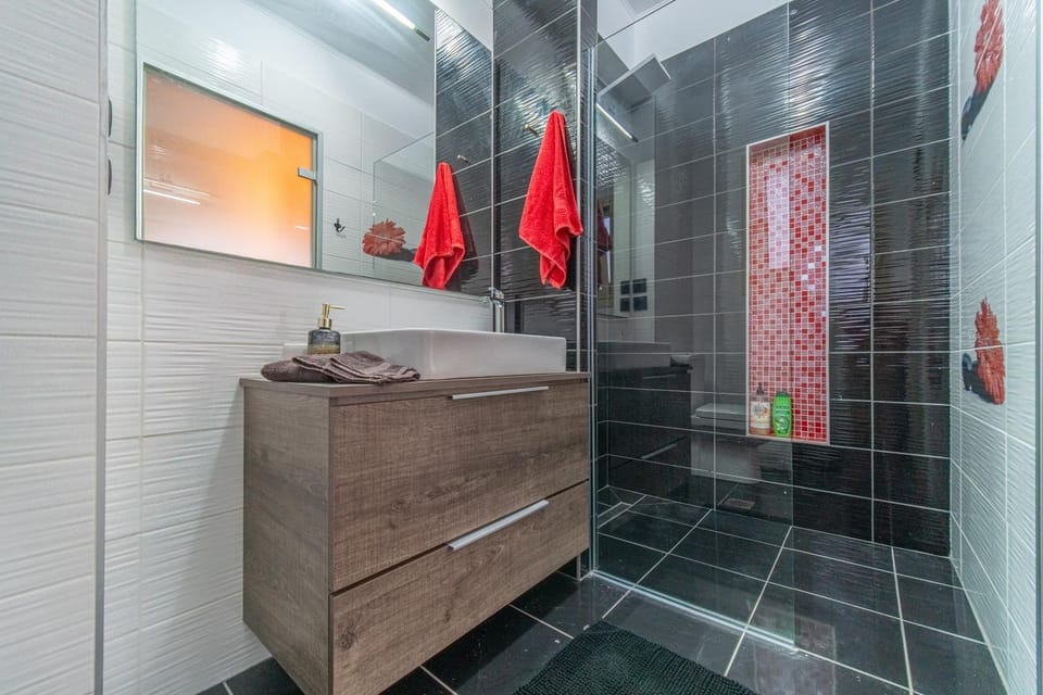 Property building, Bathroom, Living room