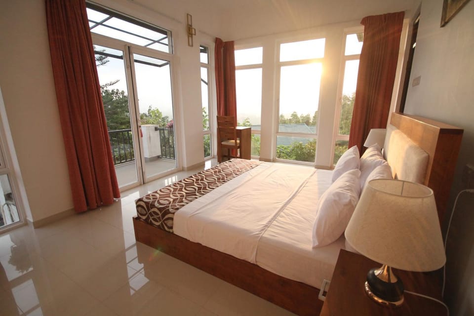 Bed, View (from property/room), Balcony/Terrace, Bedroom