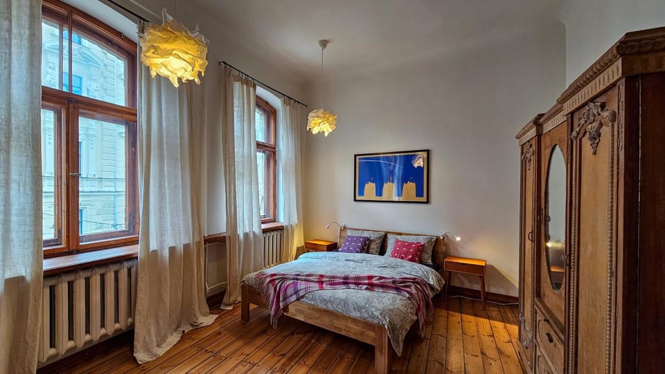 Bed, Photo of the whole room, Bedroom
