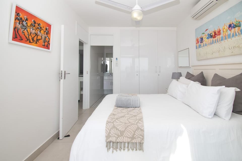 Bed, Bedroom, air conditioner