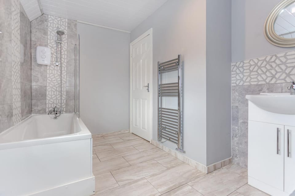 Shower, Bathroom, Bath