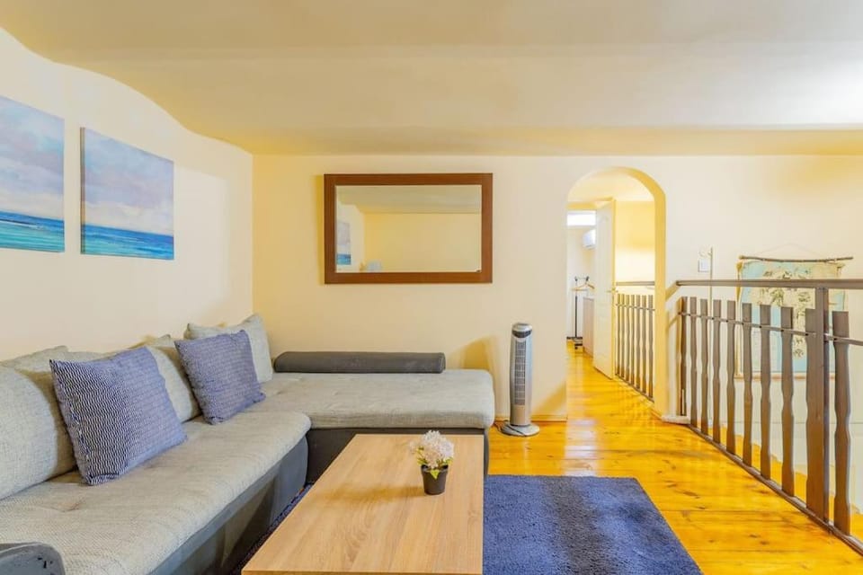 Captain's Residence in Soho Apartment in Budapest