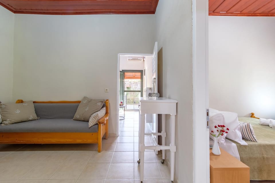 Seating area, Bedroom