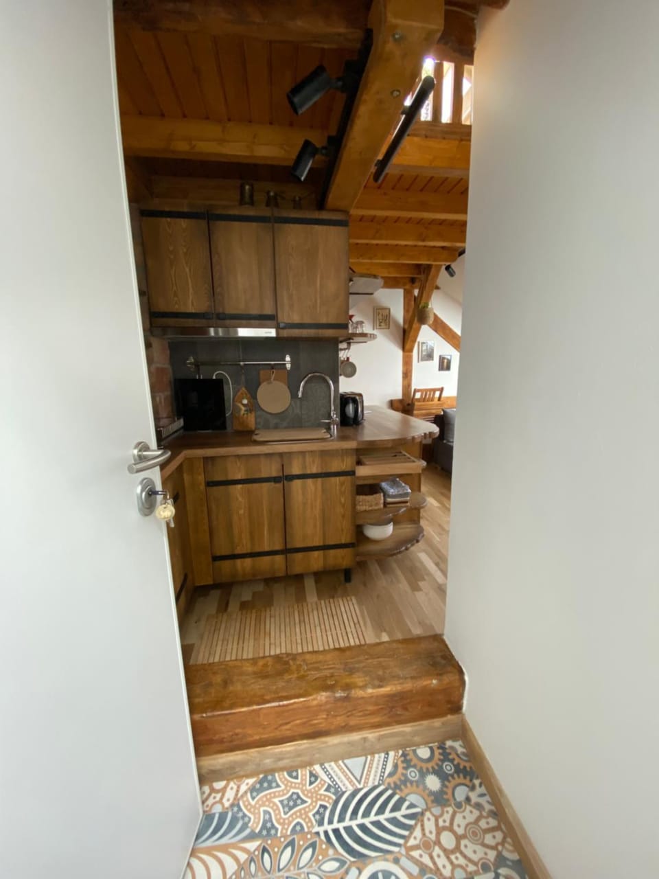 Kitchen or kitchenette, Area and facilities, stove