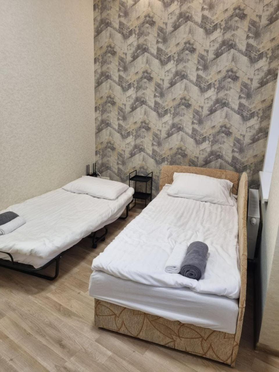 Bed, Photo of the whole room, towels