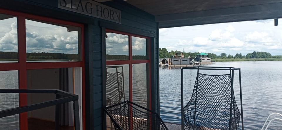 Day, Activities, Balcony/Terrace, River view