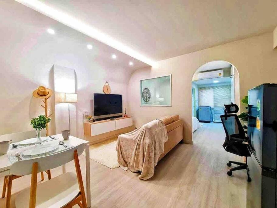 Cozy little home Near Central festival J203 Apartment in Chiang Mai