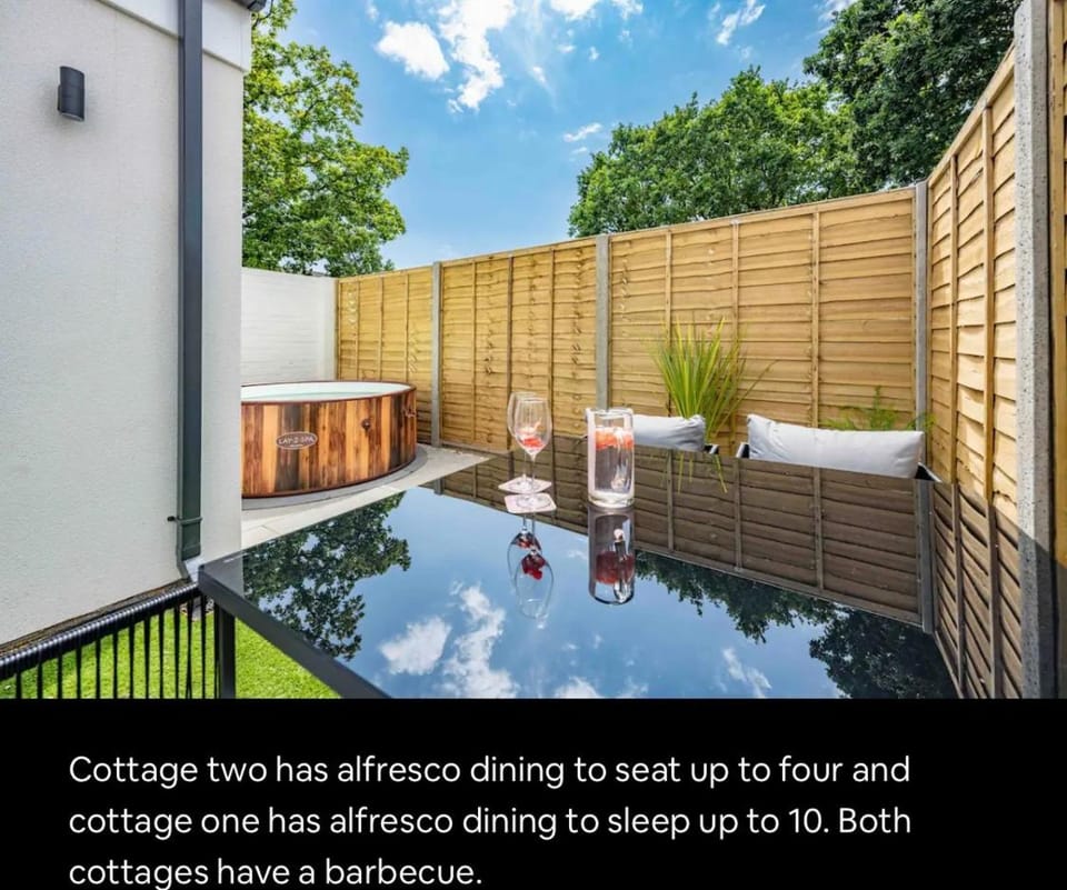 The Old School Sleeps 14 Chalet in Lymington