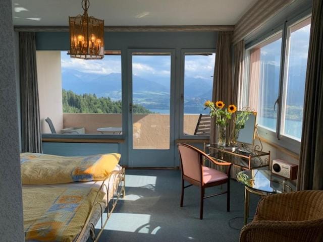 Natural landscape, View (from property/room), Balcony/Terrace, Mountain view