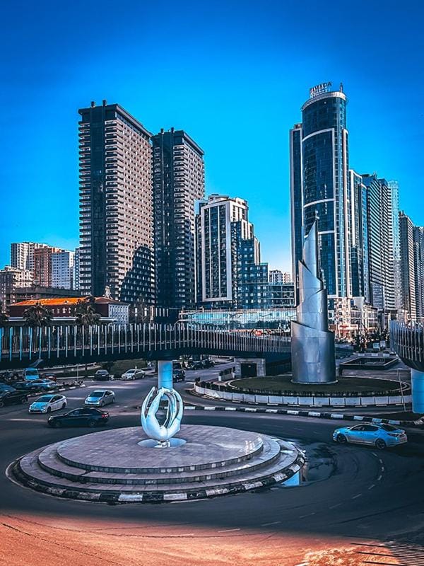 Квартира с шикарным видом и отдельной спальней Apartment in Batumi