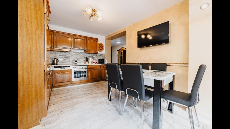 TV and multimedia, kitchen